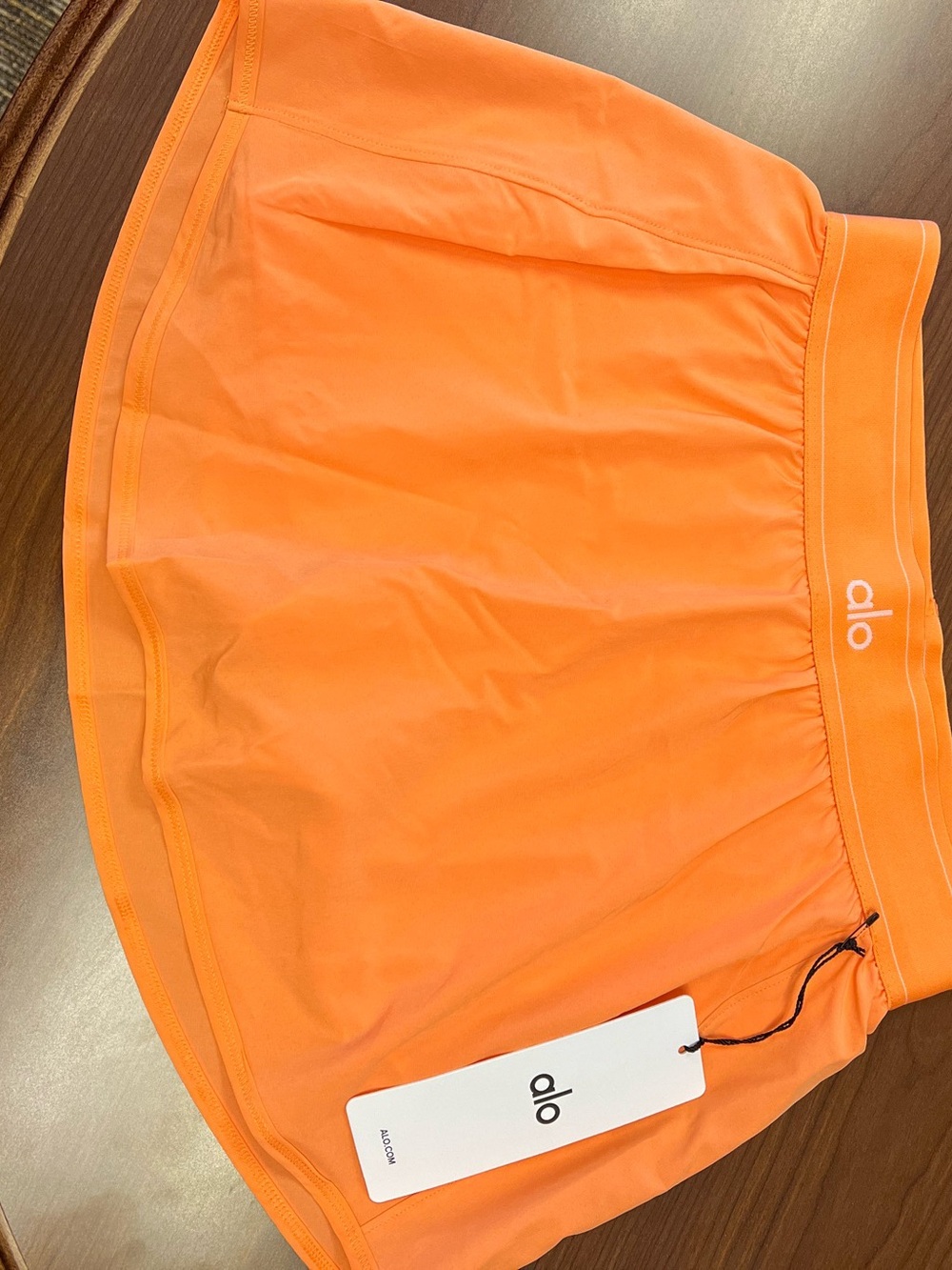 Alo Athletic Shorts in TN Vols Orange Size Small NWT
